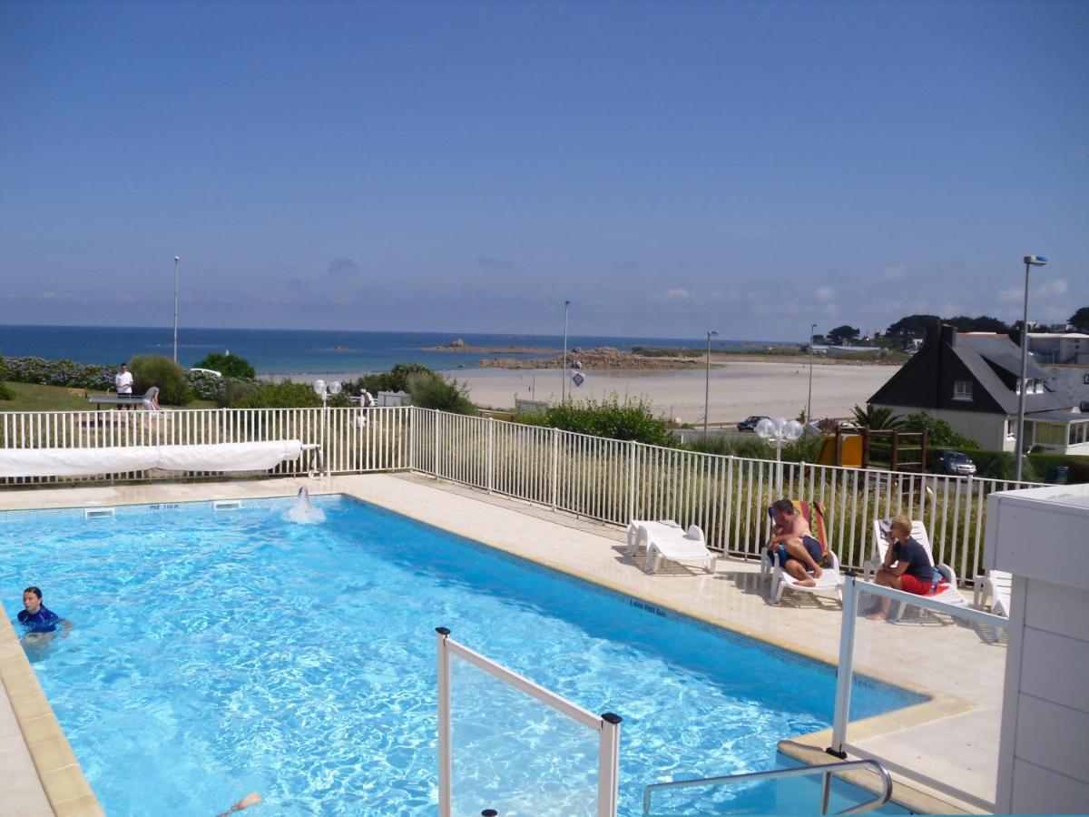 Maison 6 Pers Belle Vue Mer Piscine, Plage A 40 M Trevou-Treguignec Exterior photo